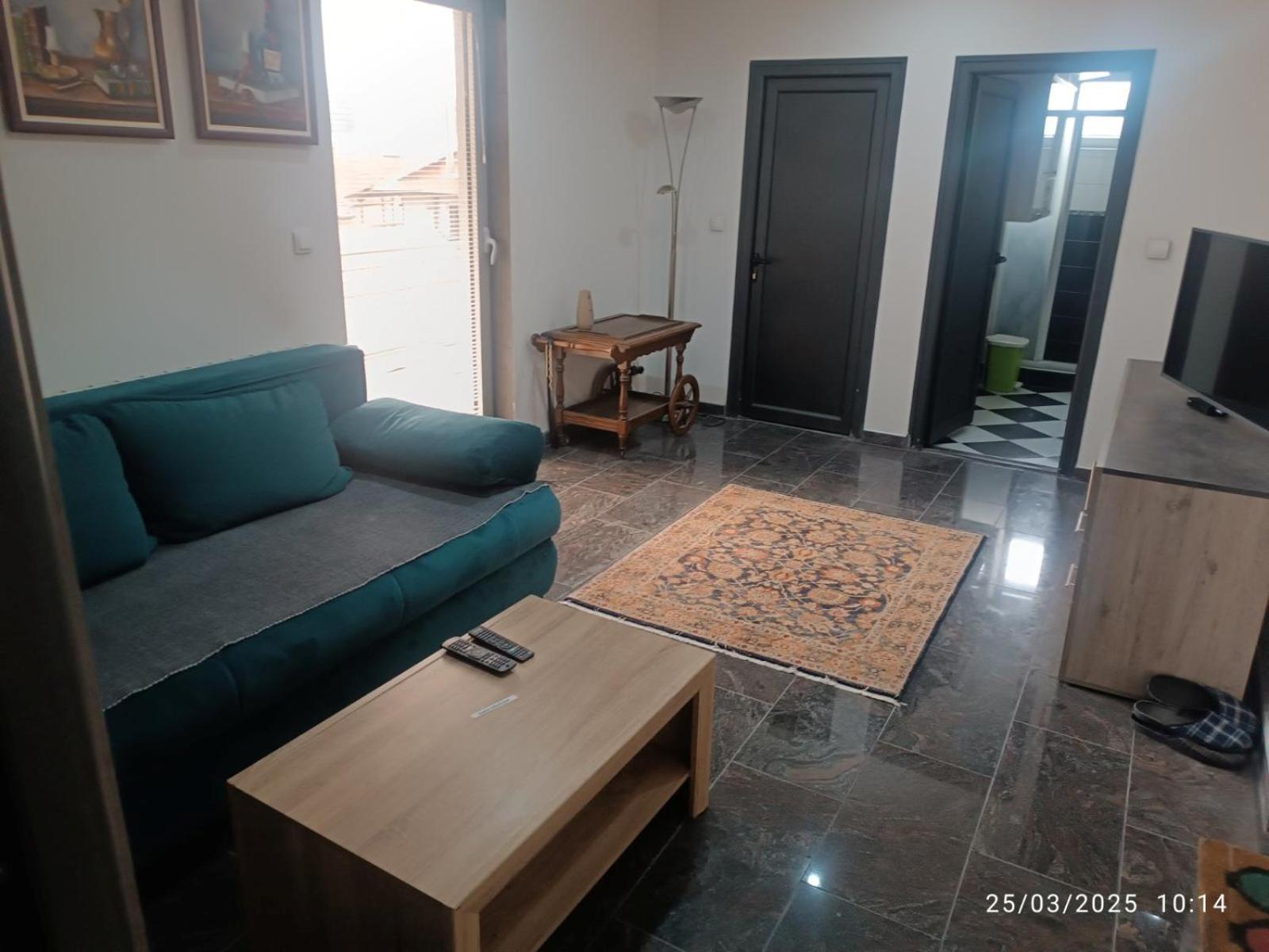 Apartamento Blue point Kragujevac Exterior foto